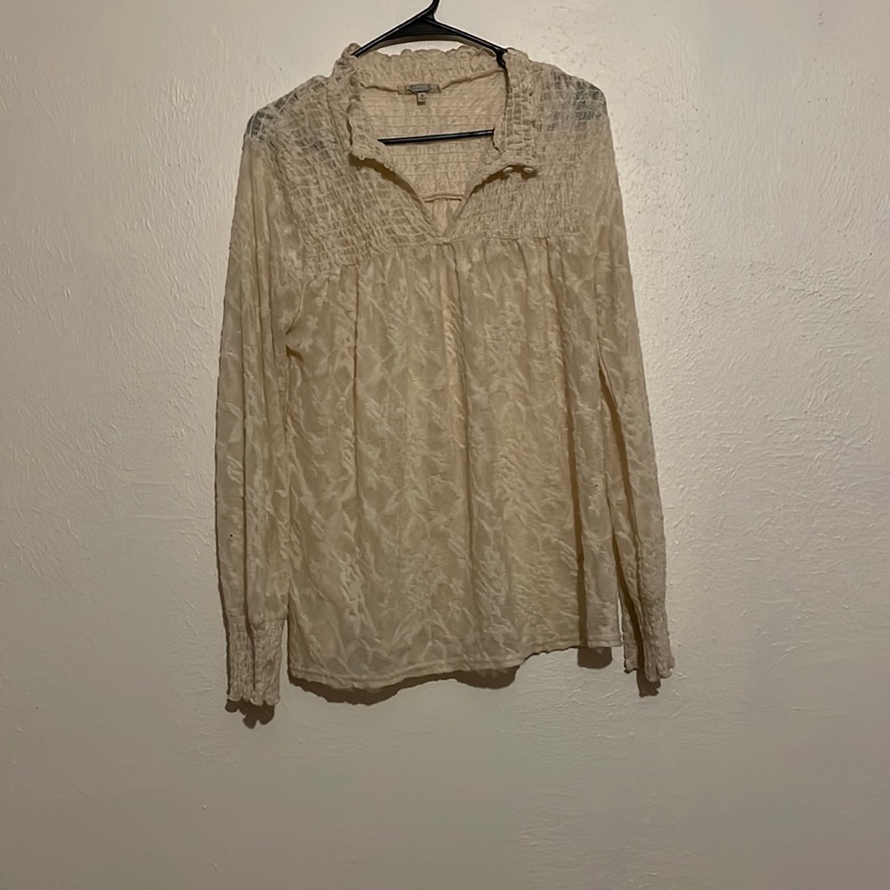Flowy lace shirt